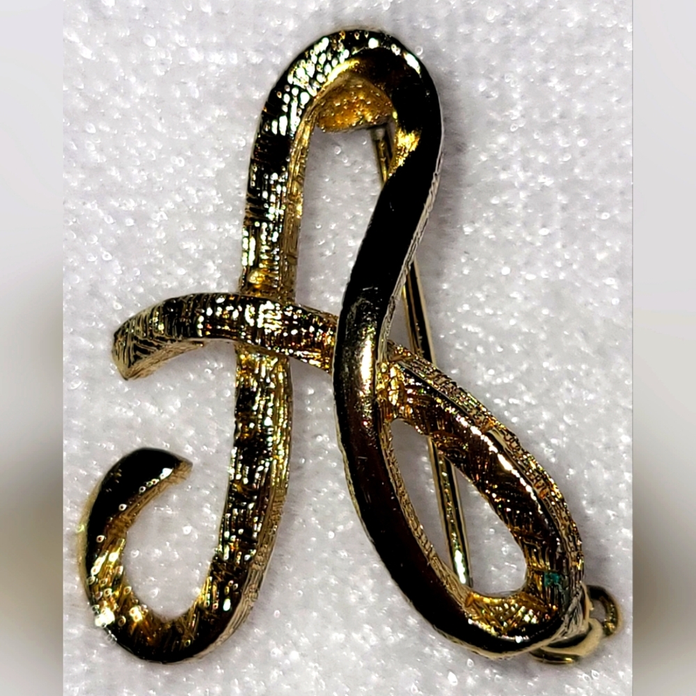 Vintage Textured Initial "A" Gold Tone Brooch / Pin